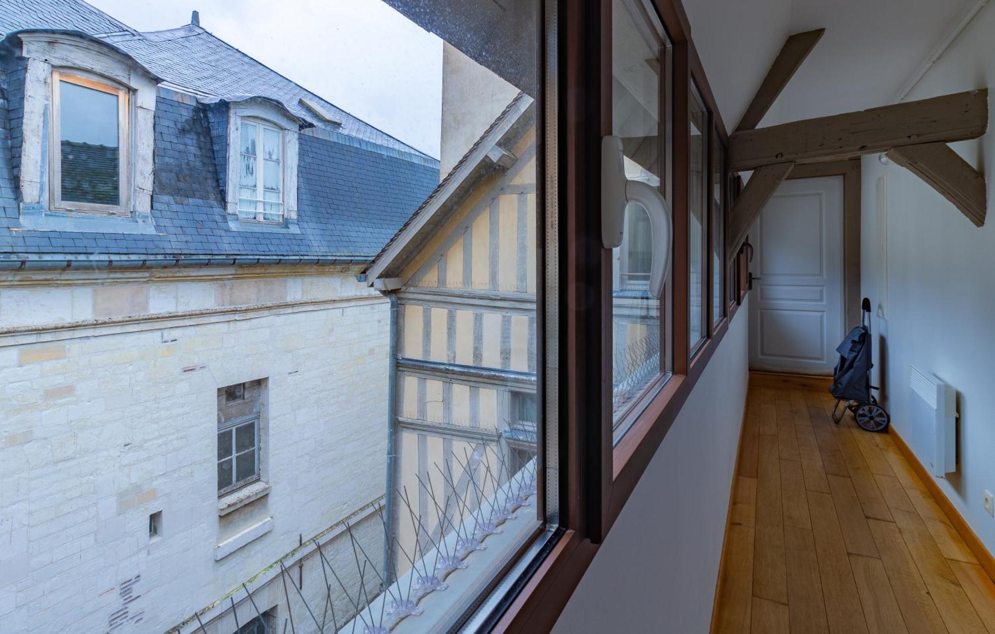 Le 13 Elegant Troyes Lejlighed Eksteriør billede